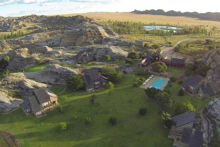 Le Jardin du Roy Isalo National Park Rainbow Tours