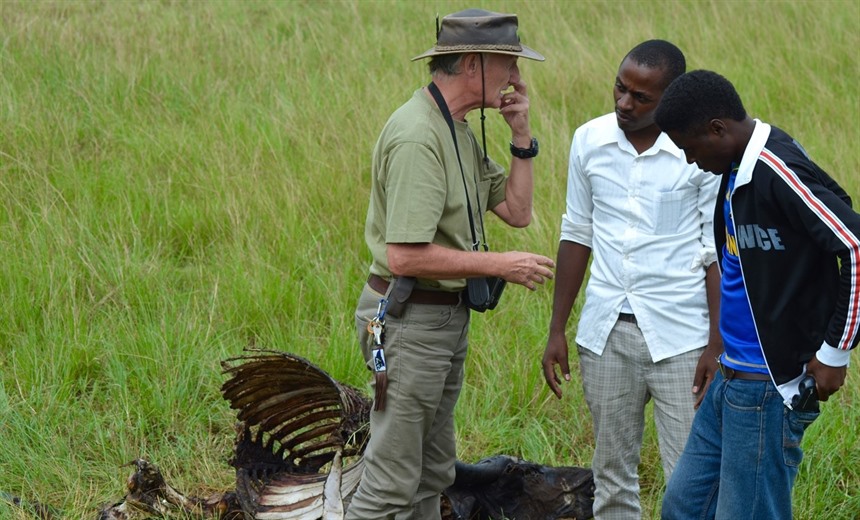 Uganda Carnivore Programme training session in Queen Elizabeth National Park. Photo by Craig Kaufman.