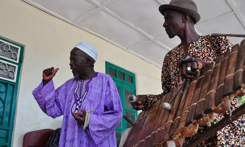 Sierra Leone Countering Corruption One Story At A Time Institute For War And Peace Reporting