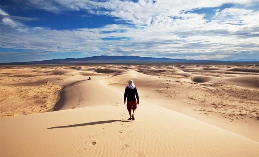 Desert Vs ice; an adventure travel showdown : Section 6