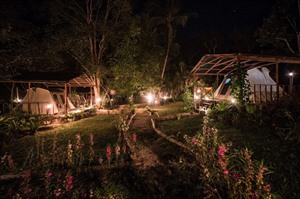 Uaxactun Camping & Tikal Tour 3