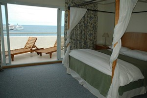 Bedroom at Hotel Peninsula Valdes