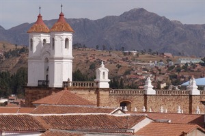 Exterior of Parador Santa Maria La Real with views