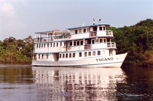 Tucano Boat 1