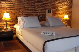 Hotel Bantú 5