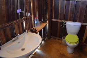 Bathroom at Iharana Bush Camp