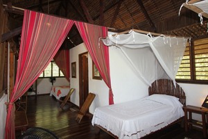 Double room interior (Madiro)