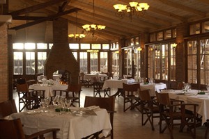 Dining in Arusha Coffee Lodge