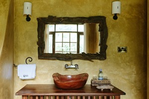 Bathroom at Primate Lodge Kibale