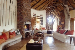 Makanyane Safari Lodge Main Lodge