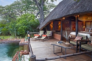 Stanley Safari Lodge Lounge area