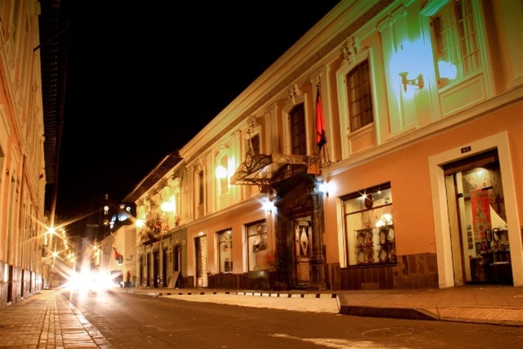 Hotel Patio Andaluz Quito Rainbow Tours