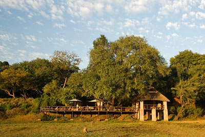 Kapani Lodge