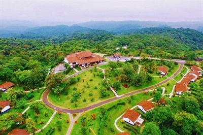 Villa Blanca Cloud Forest Hotel &amp; Nature Reserve