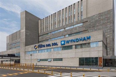 Wyndham Costa del Sol Lima Airport Hotel
