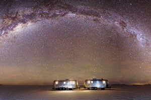 Uyuni Salt Flats by Luxury Airstream Camper 3