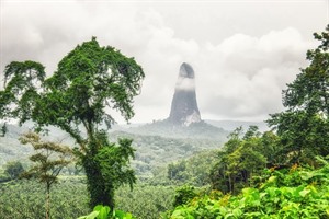 Caio Grande Peak, Sao Tome